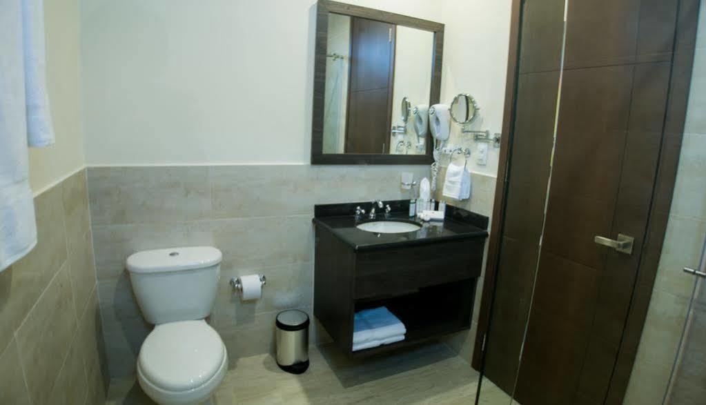 Hotel Hr Amada Cúcuta Zewnętrze zdjęcie